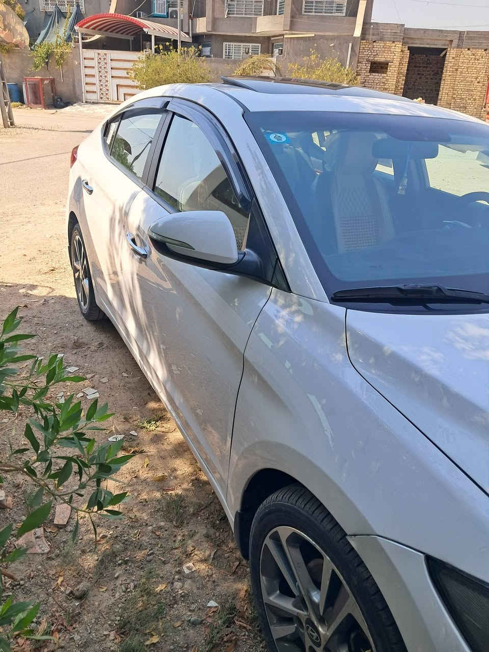 للبيع مال جناي كفالة عدة ربع البنيد جف صبغ بدون فتح خليجي محرك 2000 سوبر  فول موصفات رقم بغداد بسمنة موديل 2019   السعر 150 بيها مجال العنوان بابل الاتصال ***********
