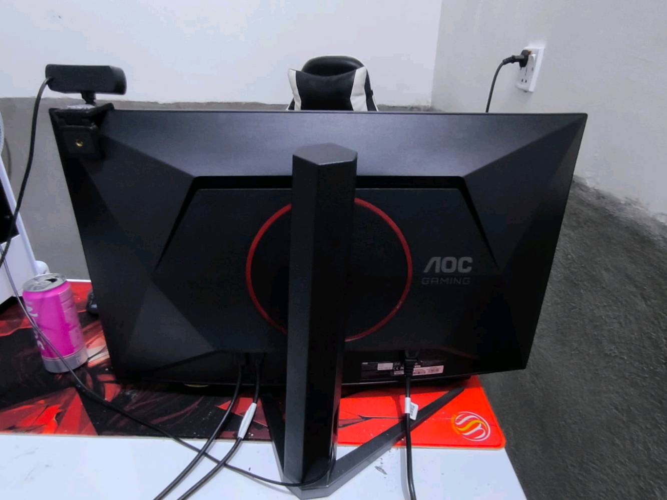 🔥 للبيع PC Gaming كامل مع شاشة AOC Gaming 🔥
🖥️ مواصفات الجهاز:
المعالج: Intel Core i5-8500
الرام: 16GB DDR4
كرت الشاشة: AMD Radeon RX 580 8GB
التخزين: 585GB تقريباً
المذربورد: ASUS
الجهاز نظيف وشغال بدون مشاكل
🎮 مناسب للألعاب والاستخدام اليومي والدراسة.
🖥️ الشاشة: AOC Gaming
📦 البيع كامل: كيس + شاشة
💰 السعر:  750 $ 📍 المكان: [كربلاء/حي الغدير] 📞 للتواصل:  ***********   

الجهاز مجرّب وجاهز للاستخدام، والمعاينة خير دليل.