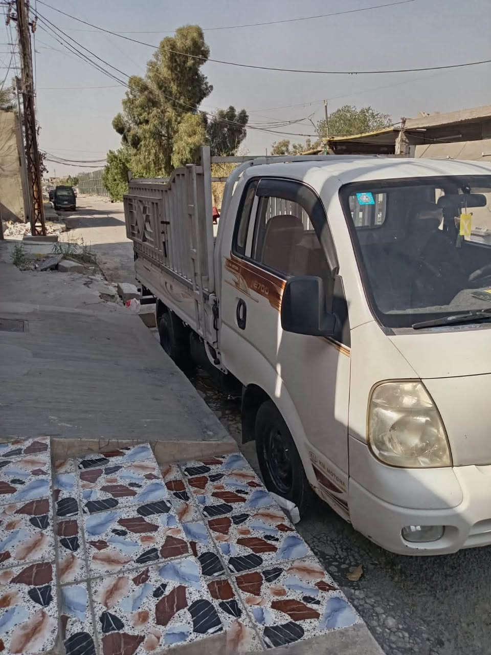 السلام عليكم ورحمة الله وبركاته
سياره كيا للبيع ٢٠٠١٠ مكفوله كفاله عامه من معده القماره مصبوغه رش بسبب الجرادالسياره  لا معجون لا ضربه 

مكان السياره بغداد البياع تقاطع درويش حي التراث 

رقم التليفون *********** واني خادم 

تبريد شغل. ثلج ❄️ تايرات جديد الله شاهد السياره ‏مامتعوبه كير مكينه حداديه صدر كله جديد دوشمه دشبول شاشه بل سياره رقم السياره أنبار مشروع وطني ورقمه السياره هم مميز السياره جاهزه كبل للشارع 
سعر البيع ٨٥ ￼ وبيه مجال للطيبين تمرون امر
