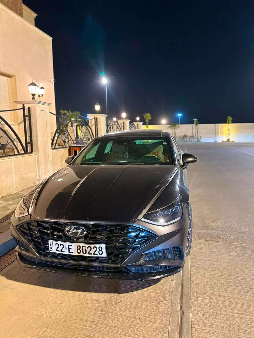🔥 للبيع | Hyundai Sonata 2021 🔥
🇺🇸 وارد أمريكي | 1.6 Turbo | فُل مواصفات

✔️ موديل 2021
✔️ محرك 1.6 Turbo
✔️ قير أوتوماتيك 8 سرعات
✔️ بانوراما
✔️ داخلية جلد
✔️ تبريد وتسخين مراتب
✔️ تسخين ستيرن
✔️ شاشة 10.25 إنچ
✔️ شاشة عدادات رقمية
✔️ كاميرا 360°
✔️ حساسات أمامية وخلفية
✔️ رادار + مثبت سرعة متكيف
✔️ Blind Spot
✔️ تحذير الخروج الآمن
✔️ Bose
✔️ Apple CarPlay / Android Auto
✔️ شحن لاسلكي
✔️ تشغيل ودخول بدون مفتاح
✔️ تشغيل عن بُعد
✔️ LED
✔️ نظام المحافظة على المسار
✔️ فرملة طوارئ
✔️ Remote Smart Parking
رقم اربيل 
ماشيه 128 كيلو
***********
السونار موجود بلصور 
سعر 145 وبيه مجال بسيط
📍 السيارة نظيفة وجاهزة للفحص
📍 بغداد
