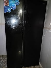 ثلاجة • نظيفة جدا