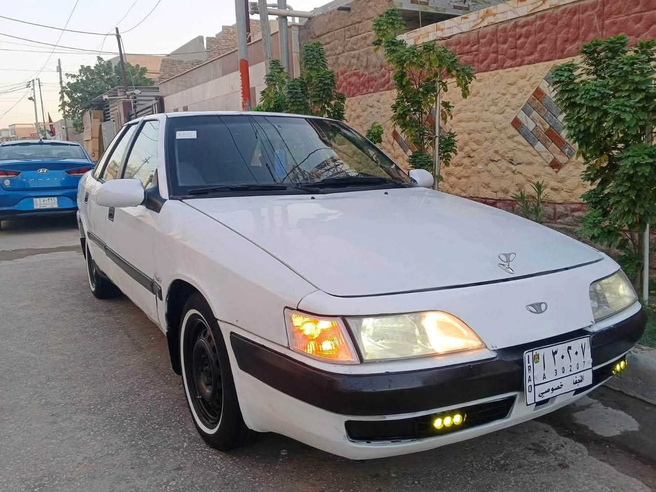 اسبرو موديل 94 شرط التحويل سيارة جاهزه من كلشي تخم تاير خطه مكينه اوكير خير من الله..مكان رميثه سعرهه 25 بيه مجال شي بسيط شراي ***********
