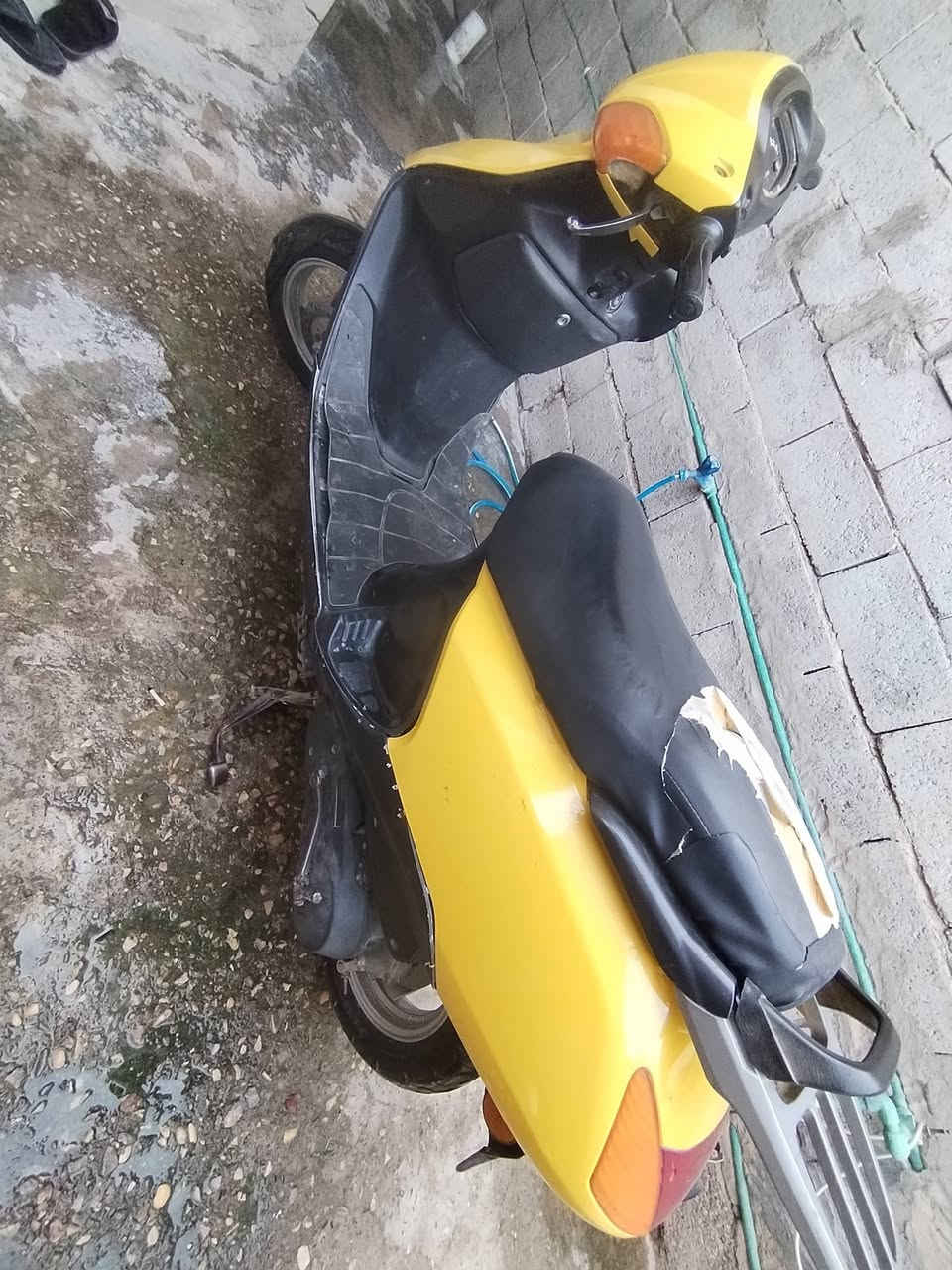 سلام عليكم سبيسي ماليزي للبيع سعر 250 اوبيه مجال للطيبين عنوان الكوت حي الحكيم اتصل ***********
