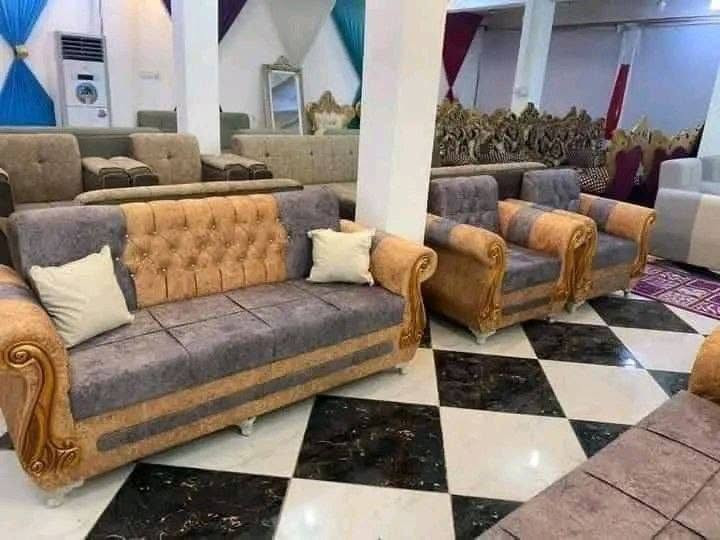 عرض خاص  خلال اسبوع فقط 
موديل بطه

سعر 385
قماش قديفه رجل عظم عاج ويا 4كوشات فقط 
❌❌❌❌❌❌❌❌❌

أنتبااااه إلى لأسعار 
ال١٠ مقعد   385
ال٨ مقعد   350
ال٧مقعد  325
ال٦مقعد. 300
ال٥مقعد  275

توصيل داخل بغداد مجانا  اطراف15
صنع عراقي  
أحدث التصاميم الفنية 
🖍الشغل حسب طلبكم من ناحية اختياركم الالوان وعدد المقاعد 
⭕️مواصفات العمل 
♦️اسفنج. مميز 
⭕️ الخشب مقعد مضغوط
رجل عظم عاج  

⭕️القماش 
 قديفه 

❇️قياسات القنفات ❇️

العرض 75
190سم  القنفه الكبيرة ام ثلاث مقاعد 
150 سم القنفه الوسط ام مقعدين 
75 سم  الكرسي. 
🌹🌹🌹🌹
جميع الالوان متوفره
توصيل داخل بغداد مجاني أطراف 15

باقي المحافظات حسب البعد 
التوصيل  سريع 
للحجز ارسل
 الصورة 
والاسم 
ورقمين موبايل 
والعنوان
على الخاص

نص مكتوب في الصور:
- 26/12/2024 16:32 POCO F5 | قديس