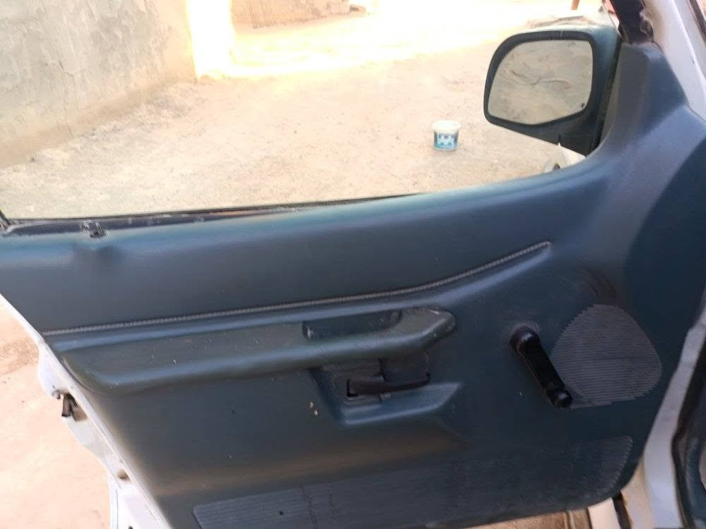 فورد أكسبلور 1996 وارد كندي رقم بابل انكليزي باسمي تحويل محرك محور vvvti 3000 لاتنقيص ولاتبخير كير اوتوماتيك حداديه واكسل مكفولات الباتري جديد شاد ال ويل جارجر تبريد مايشتغل مكاني كربلاء الحر ***********
