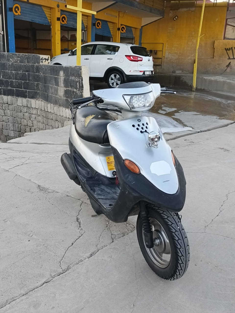 دراجه نحله 9  ازروف للبيع 500او بيه مجال دراجه شرط شاصي محرك ماامفتوح جيب فيتر وياك او تعال جيك اكسن شرط لا صوط وله شي الدراجه كله شغاله سلف اشاير تيرته جدد  كله شركه الدراجه بعده ابحلت الوكاله رقمي ***********اتصل بيك خير او تدلل مكاني موصل ايسر بعويزه Singapore
