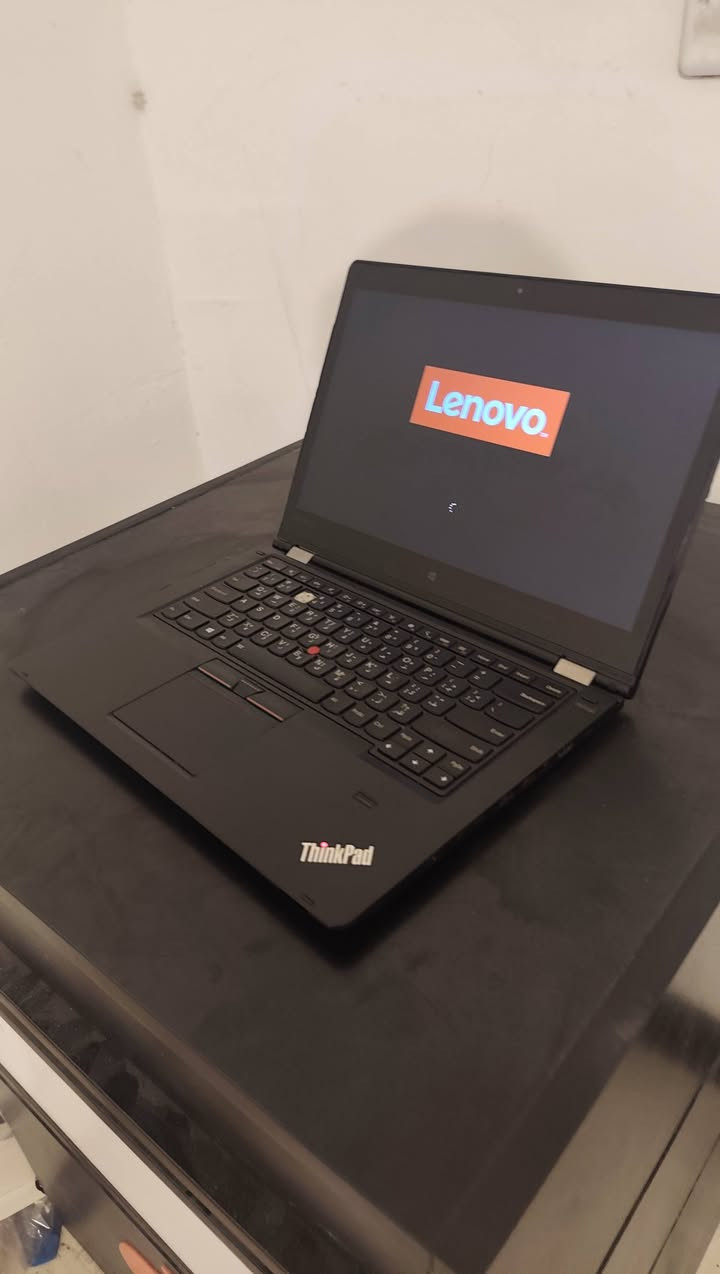 السلام عليكم
جوه السوك لاب توب  متلكه هيج مواصفات بهيج سعر

I7 جيل سادس
Ssd 256
M.2 128
RAM 8
GPU 2g (M500M)
مع الكارت الداخلي 4 كيكات
شاشه IPS 14 الوان واضحه وجميله جدا
لاب توب قلاب لمس
بطاريه جديده ماصار اسبوع من شديتها 
ضمان بطاريه ضمان  اضمنلك كل الي فوك
سعر 250 وبيها مجال بسيط جدا يشهد الله متلكه هيج سعر
علما اشتريتها قبل سنه ب 500 الف
متوفر توصيل ومكاني بغداد دوره
(***********)
للامانه بي ملاحظات بسيطه
 منافذ الusp تحتاج تعديل ورقم 3 مشلوع
