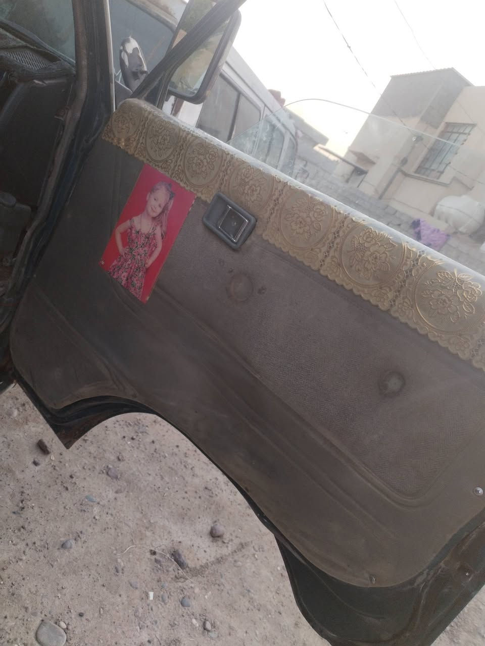 سلام عليكم للبيع كيه بسته موديل 94جاهزه بلاديه مابهه صبغ كير مكينه اكسل بور ستيرن صدر جديد تحويل السياره سعر 27بيهه مجال ***********
