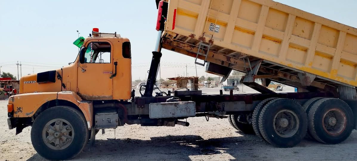 سلام عليكم 
فولفو موديل 81 مكفوله كفاله عامه تخم تاير بيه زوج تعبان محرك مكفول كير مكفول مجموعه خير من الله احلى من الصور سعر 16 او بيه مجال مكاني الكوت ***********
