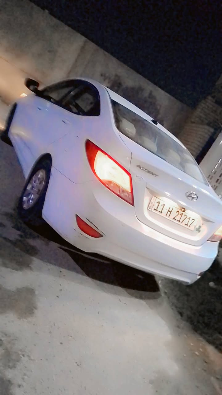 السلام عليكم اكسنت موديل 16 للبيع فول مواصفات لون ابيض وداخل جديد لون اسود من بيع البياع وشراء رجاءا بدون احراج (***********) (سيد هاشم) (سعر 90$)
