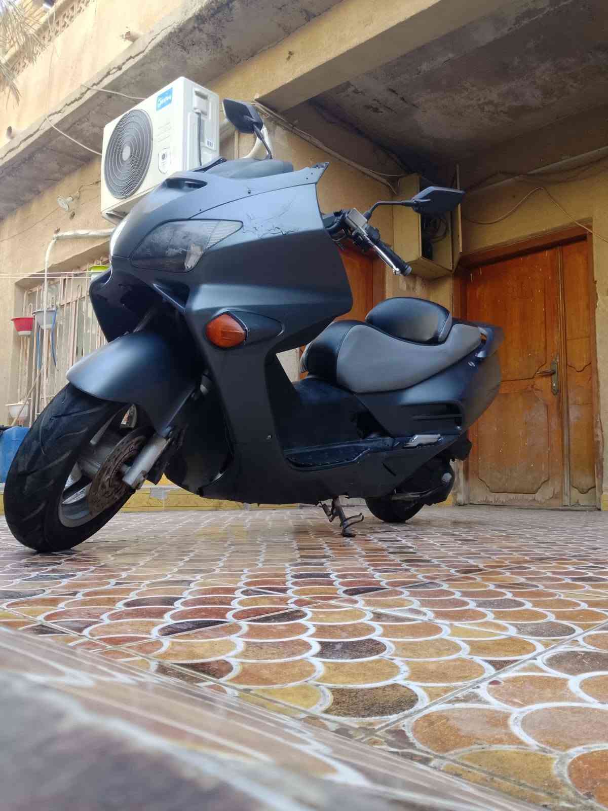 دراجه فورزا 06 للبيع سعره 550 وبيه مجال دراجه مامفتوحة ولا شايفه ل صبانه دراجه حلوه و رزنه مكفوله من لسرقه و لتبخير كهربائياته كله شغاله مكاني ابو الخصيب رقمي ***********
