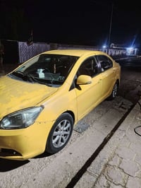 سياره كريت ويل ١٣ سياره جازه ما نقصه بس مشط سعر 25 وبيه مجال لعنوان وا...