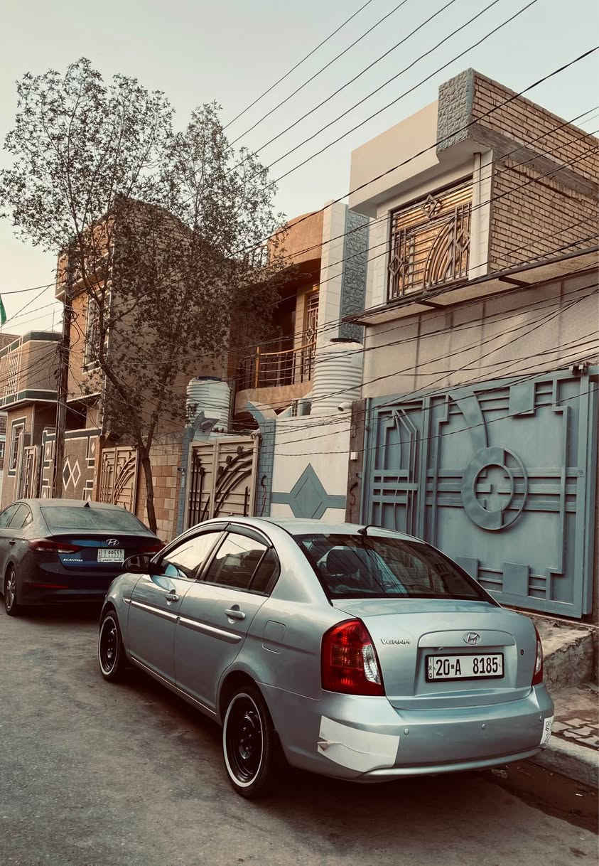 اكسنت 2009 خليجي مكينة 1600 كفالة من التنقيص والتبخير بدلت كير جديد قبل 4 اشهر  السياره بيها صبغ حزام اثر الجراد القماره ما مصبوغه وباقيه على حالتها جارده زوج تايرات امامي جديد جام كهرباء تبريد ثلج ❄️ السياره ب أسمي ومشروع وطني وين متريد تداور  سعرها ٧٠ وبيها مجال وترهم مراوس بسياره احدث  عنواني كربلاء حي الميلاد 
*********** كربلاء, العراق
