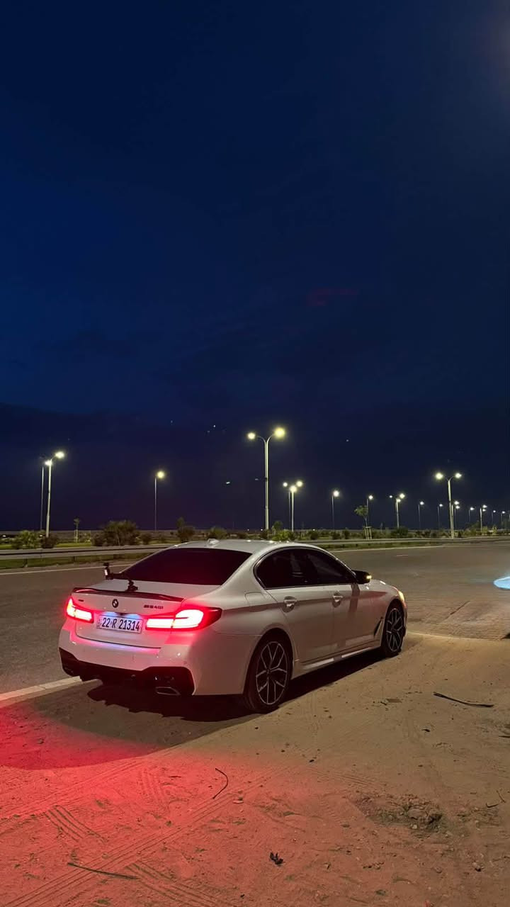 بي ام دبليو 530i • ٢٠٢٢ • وارد امريكي