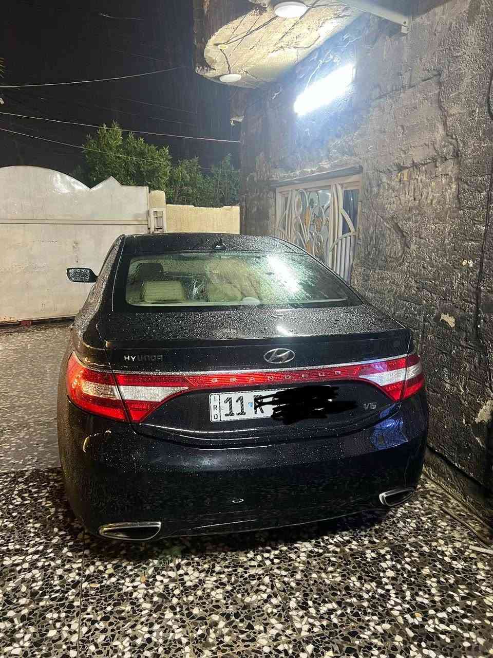 سلام هليكم
ازيرا امريكي 

موديل 12 

رقم بغداد السونار مرفق 

مع الصور 

السعر95 ورقه 

العنوان بغداد حي الجهاد
***********
