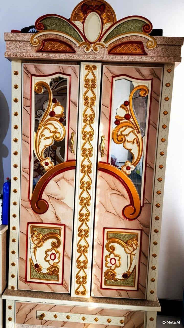 السلام عليكم 
غرفه صاج قوي مستخدمه سنه يعني باكيت تجي وتشوف النضافه السعر مليون 250 مابيه  مجال  الشراي يتصل عل هاذ الرقم وموجود واتساب ***********
