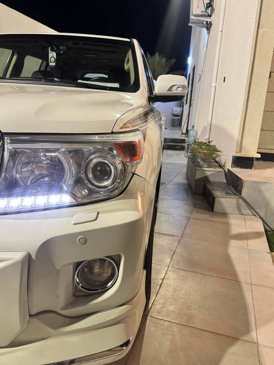 � للبيع لاندكروز 2014 V8 4600 🚨

🔥 مواصفات السيارة:
• V8 سعة 4600
• داخل قرميد 🧱
• رقم بغداد
• كفالة عامة
• سيارة على بلاد الشركة
• صدر وكالة
• تخم تاير دلوب
• LED ترحيب
• منظومة زينون
• ثلاجة
• منظومة بانزين كفالة
• كير كفالة
• محرك كفالة
• سيارة مال جناي
• مع الرسوم

📞 للاستفسار والاتصال:
***********
*********** بغداد, العراق
