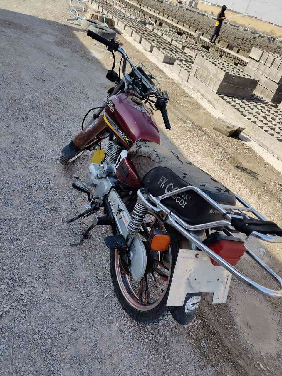5كير موديل 21البيع   تخم تاير  جديد  كهربائيات شغاله  أوراق  بيها مكينه بيه خيط صرف    350وبي مجال مكانها قره تبه 
***********
