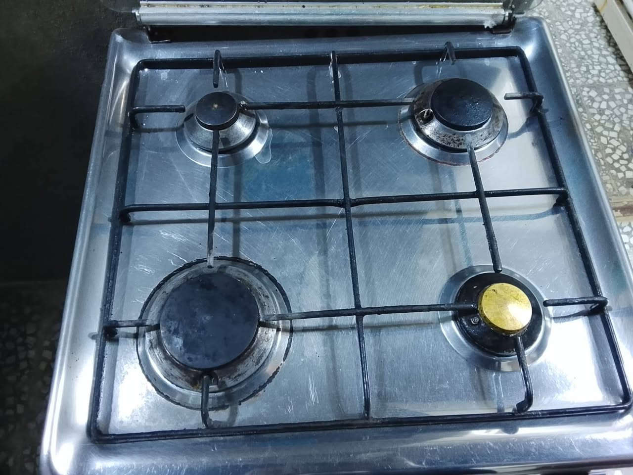 طباخ مستعمل السعر 110
***********
