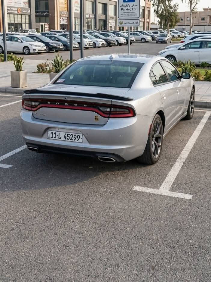 دوج چارجر 2023 لاست كول
بسم الله الرحمن الرحيم
Dodge charger Last call

المواصفات
الموديل : 2023 
رقم بغداد الدولي
المحرك V6.  3.6L . 
العداد : 55 مايل
المواصفات :
• فتحه سقف سلايد
• تو ويل درايف
• انظمه قياده 
• كاميرا خلفية دواره
• المصابيح الأمامية زنون .
• ايرباكات سليمة (بدون ايرباك)
• دخول ذكي. 
• تشغيل عن بعد .
• شاشه كبيره نفكيشن
• كشنات الداخلية مخمل 
• كشن السايق كهرباء
• كشنات تدفئة
• ستيرن هيتر
• حساسات خلفي 
• سستم صوت Alpine
• بلوتوث تلفون . 
• محدد سرعة . 
• مراية هيتر
ركزلي قطعة صبغ فقط
ملاحظة/ السياره اجه بيهه دبل كود وفحص السونار مرفق 
صور امريكا مرفقة متحتاج رقم شاصي

مكان السيارة السليمانية: 
***********
