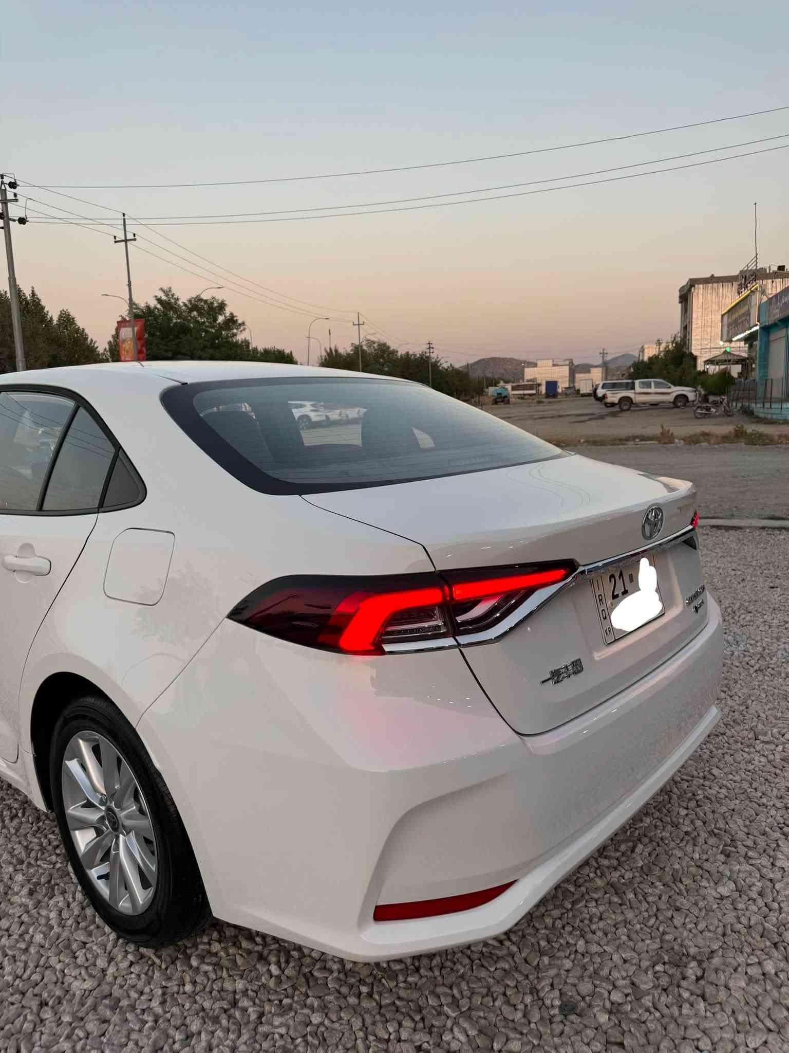 Toyota Crollah 2025 HEV🪬
🧨🔥9 هەزار کیلۆمەتر ڕۆشتووە بە سفری خۆم ڕامکێشاوە
بەناوی خۆمەوەیە نووکتەو پەڵەی نیە بە شەرتی هەزار سۆنەر
خاڵی پێوە نیە وەک سفرە یەک دەستە ٢٠٢٥ 🔥🧨
***********
***********
