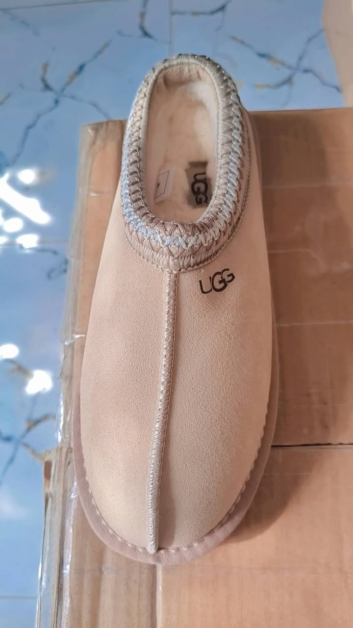 احذيه • ماركات