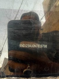 سياره صول موديل 22ماشيه 71ميل عندي بيه وكاله بسمي صاحبه شرعي موجود فىه...