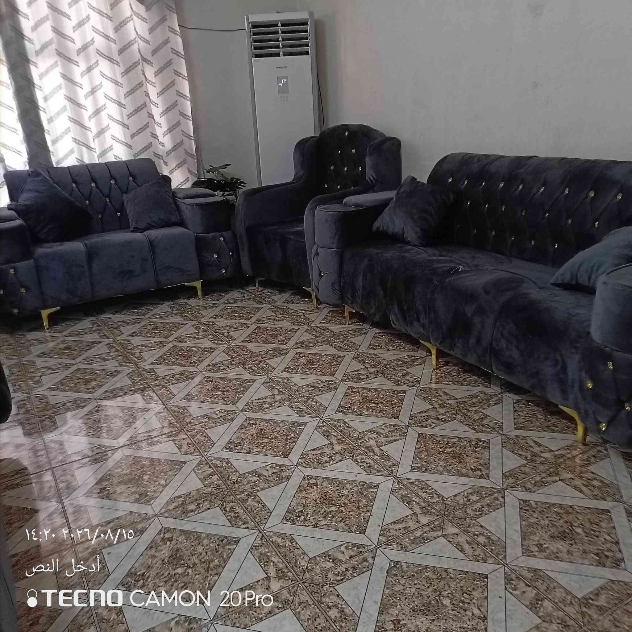 🛋️ الراحة والأناقة ببيتك مع معمل ومعرض السفير!
استغل المساحة صح مع الدواووين والتخومه  المودرن 💫
متوفر بجميع الألوان والتقسيط المريح!
📍 مكاننا: تكريت - الزهور - خلف افران الكرخ
📞 للحجز والتوصيل: ***********

