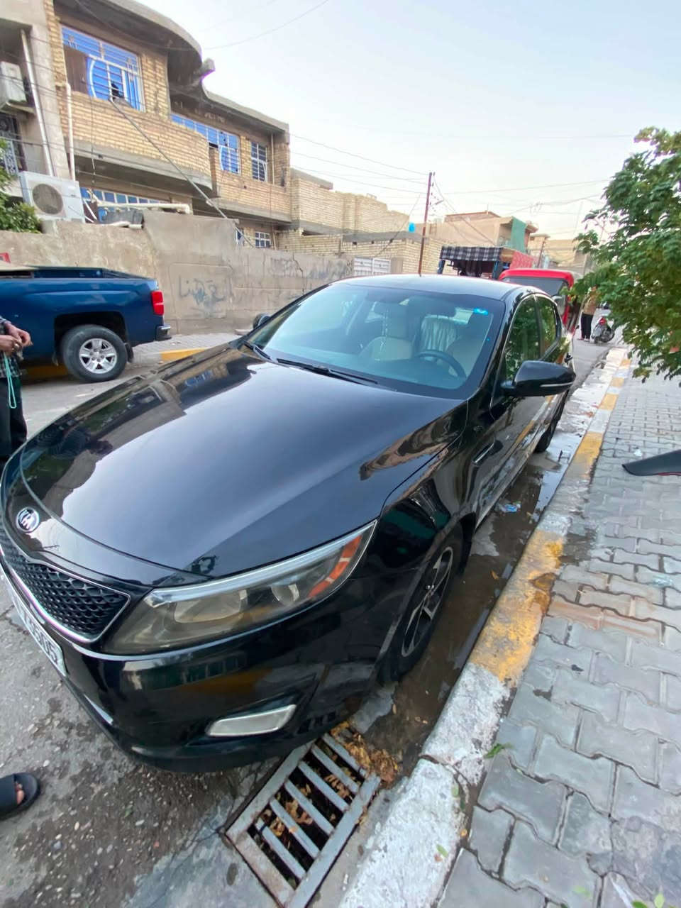 السلام عليكم اوبتما موديل 15 وارد امريكي
2400 جي دي اي رقم بغداد انكليزي باسمي 
حادثها قطعه وحده جاملغ عكس السايق بس سعر 104 وبيها مجال 
 مكانها بغداد الكاظميه ***********
