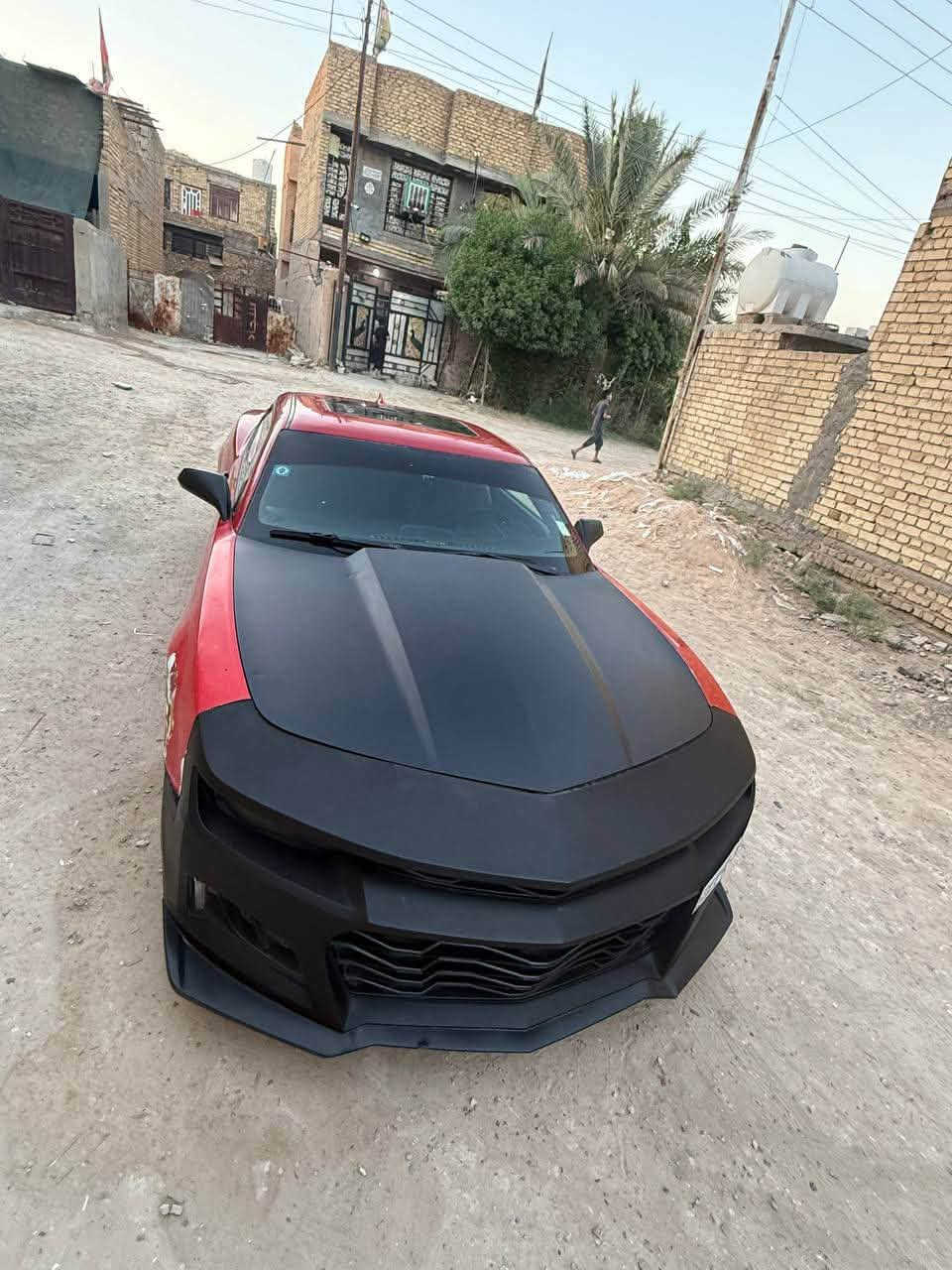 سلام عليكم
للبيع او مراوسة بسيارة صالون 

 السعر 75 وبيها مجال ✅

كمارو RS✅
موديل 12 محدثة 18 ✅
محرك 3600  و 6 سلندر  ✅
شاشه اعطال✅
تحكمات ستيرن ✅
كشنات كهربائية ✅
مثبت سرعة ✅
محرك نظيف جدا  ✅
كير نظيف جدا ✅
صدر امامي 75‎%‎✅
صدر خلفي  نظيف 75‎%‎✅
منظومة  زينون ✅

ادامه عليه :
المنظومة الماء انسى شي اسمه حماوة 
داينمو جديد
باتري جديد 
نوزلات جدد 
بلكات جدد 
تبريد ثلج 

عليها إضافات :
دعاميه Zl1  2018
لحية امامية 
درع

نواقص السيارة .:
ظحة بالخاملغ الامامي جهة الصدر
ودوسة مال جهة السايق واكعة 

حادث السيارة :
 جاملغ امامي  وباب  جهة الصدر اني ابيع مصبوغة حزام  وسونار موجود اهم ✅

السياره رقم بغداد مشروع وطني سنوية جديده وهزه جديده باسمي شرط التحويل✅ 

إذا معجبتك السياره صلي ع نبيك .

مكاني بغداد سبع البور   🔒
‏*********** واتساب
*********** اتصال

