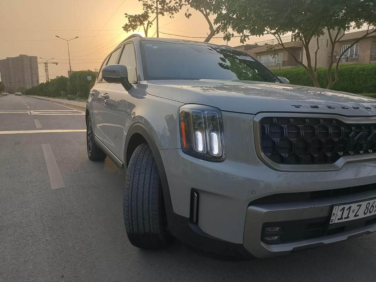 السلام عليكم كيا تولرايد 2023 فول بانوراما X لاين حادث موضح ب صور ماشية ٤٠ الف كيلو مكان السيارة الكاظمية السعر 29,000$ هاتف ***********
