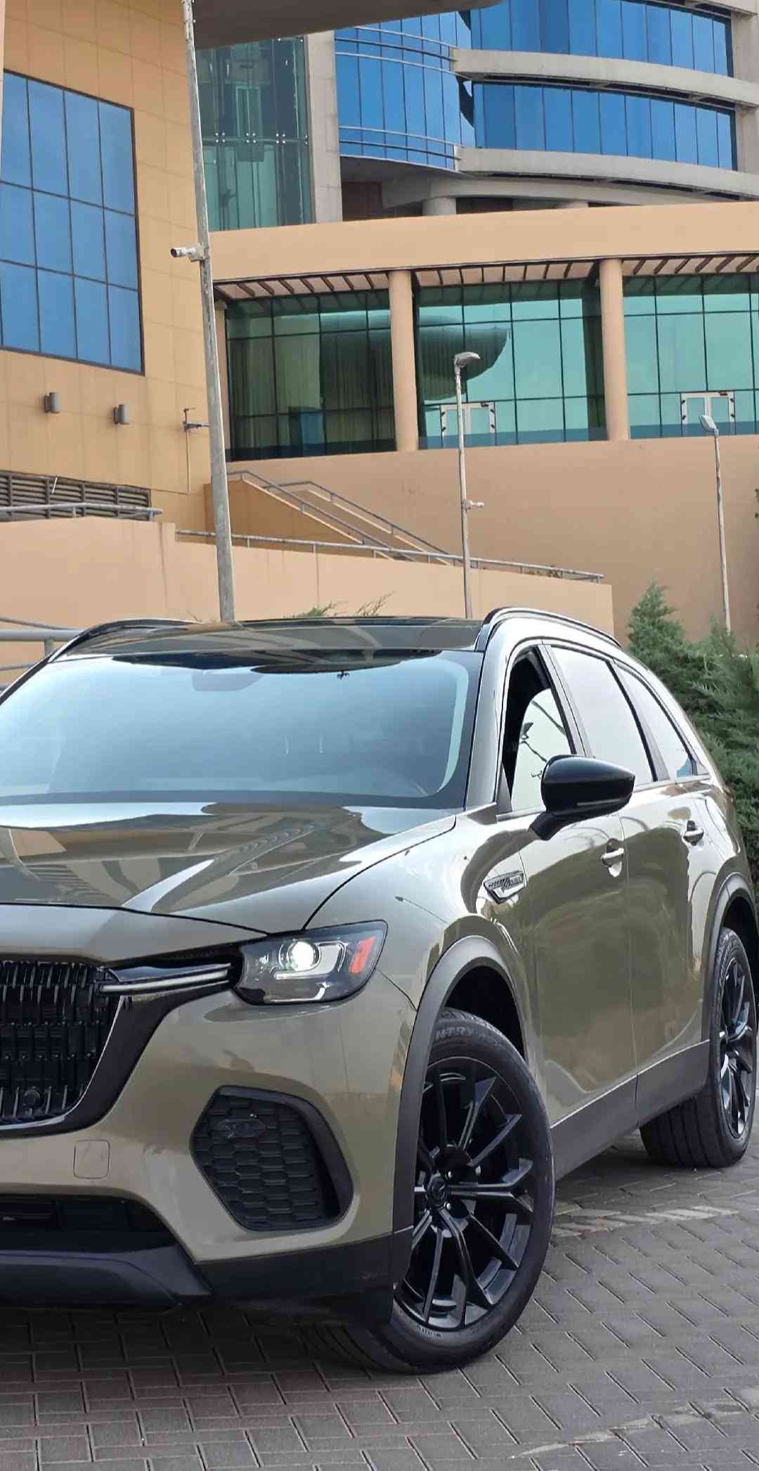 #پاشامازدا  مازداCX_70 🚗 ـ2026 بی بۆیاخ بی گۆراوە 1 پەڵە ساردی هەیە پیش و دوای کەپس ئەرباکی نە تەقیوە مواصفات PREMAR لایت زینۆن ، لایت لید ، ڕادار 360 ،  دەسک بصمە ،  ویل کڕۆم ، ئاوینە کارەبا ، ئاوینە ڕادار ، ئاوینە ئیشارات ،  صلاید  ،سوکان کارەبا ،  کوشنی پیشەوە گەرم و سارد  ، کوشن دواوە گەرم  ، چارجی موبایل ، گیچ ئەلیکترۆنی ، سوکان هیتەر ، کوشن کارەبا ، سوکان ڤۆلیوم ، سوکان تەلفون ، بصمە  ،  بریک بصمە ، کوشن جلد ، شاشە ، SPORT،  بگ لایت لیدە ـ4x4 مەکینە 3.3 TORBO HIBIRD 6 بستۆن ـ3.000 Mil 3 مانگ ڕەقام کاتی تیە ماوە بۆ زانیاری زیاتر کۆمینت یان پەیوەندی بکە ☎️.  ***********  ***********  ناونیشان سلیمانی شەقامی مەلیک محمود  Salahaddin Auto — معرض صلاح الدین  https://maps.app.goo.gl/GTqjTbohj8BvP
