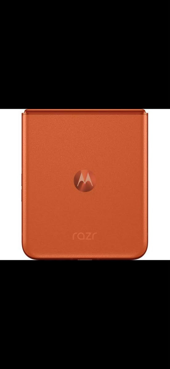 Motorola Razr 50s
ذاكرة 256/24
نظافه ۱۰۰٪
مع شاحنه وكفر
السعر 
375،000
المكان بغداد البياع
***********
