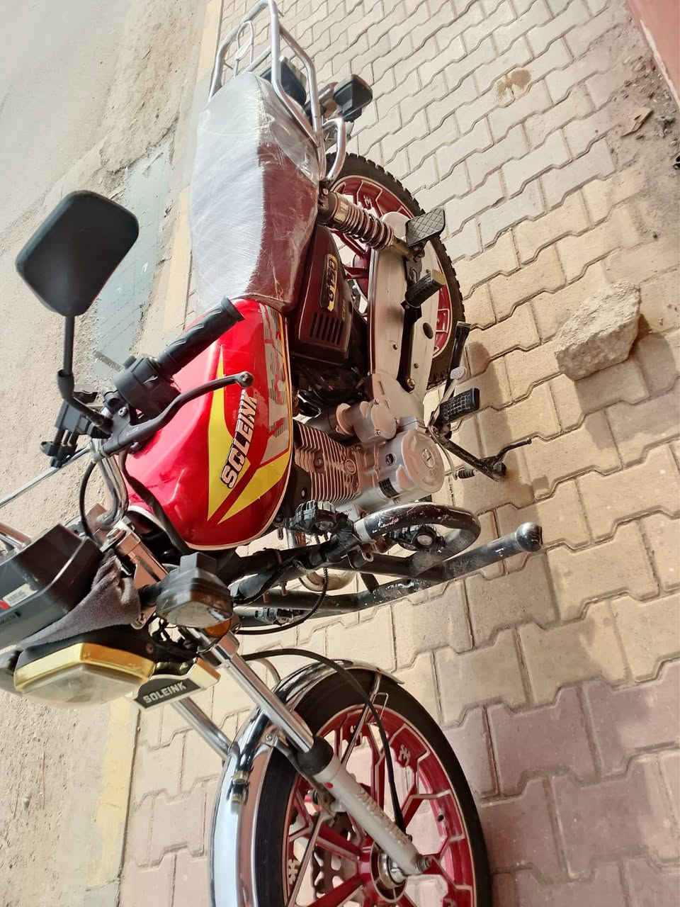 موديل ٢٤ • ١٥٠ • نضيفه