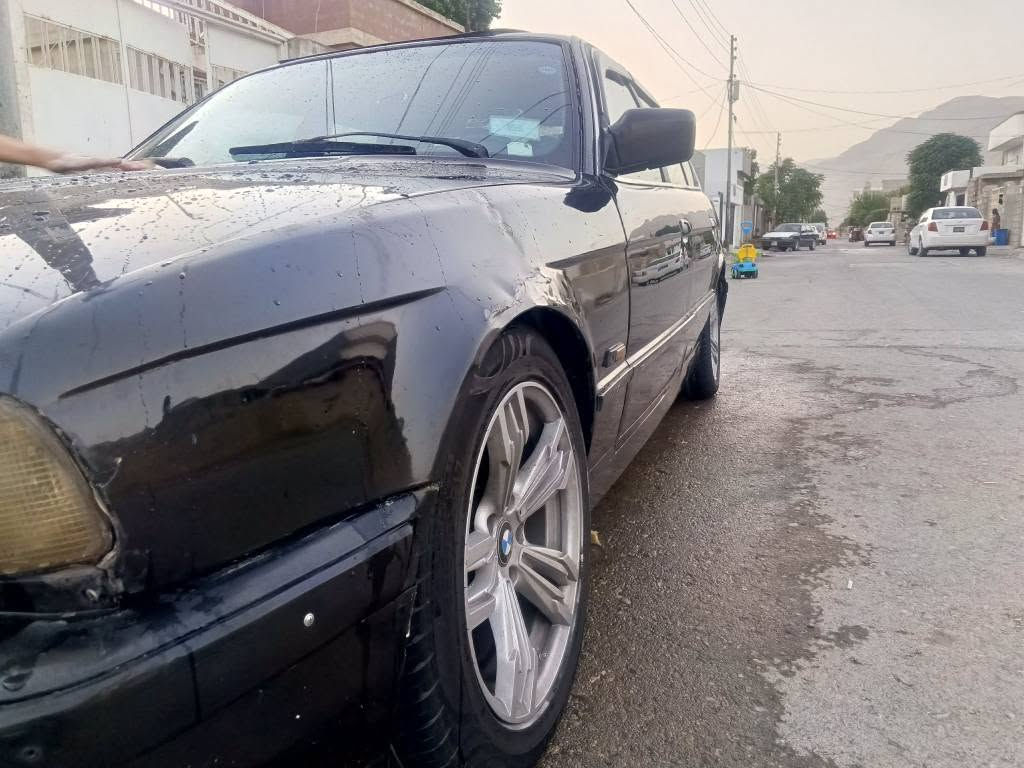 520 مۆدیل 91 ئاڕم پلاستیک هەولێرە بەشەرتی ئەوەلیەت  تەبریت بەشەرت موس بڕاوە بەشەرتە پێشی تۆزیێ لێدراوی هەیە گێڕ مەکینە بەشەرت سعری 23 تۆزێک مەجال ژم خاوەنی *********** رانية, السليمانية

