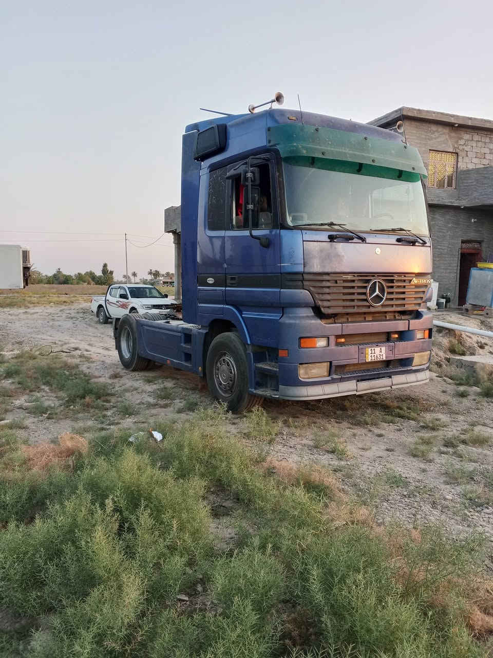سلام عليكم كتروز لبيع 2001 مربوطه براد رقم بقداد نكليزي مكفوله كفاله وضع شركه ***********
