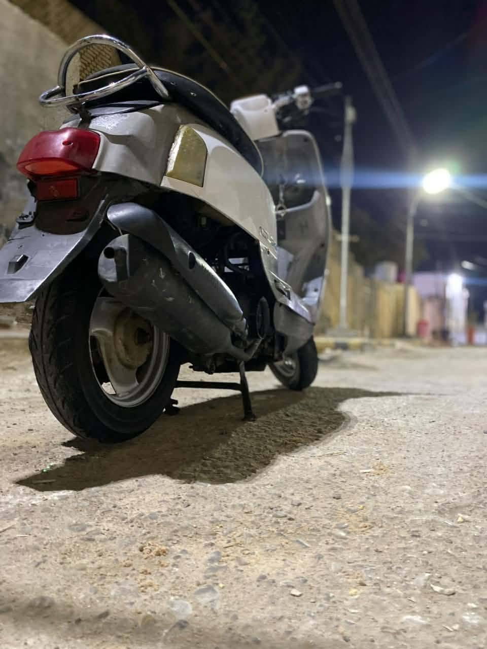 بوليس كامله سلف هندر لايت هورن مابيه نقص دراجه مرتبه مفتوحه فقط زنجيل مبدل الباقي بلاد تريك وين متريد سعر 625 وبيه مجال مكاني ناصريه سيد خيل دقم ***********
