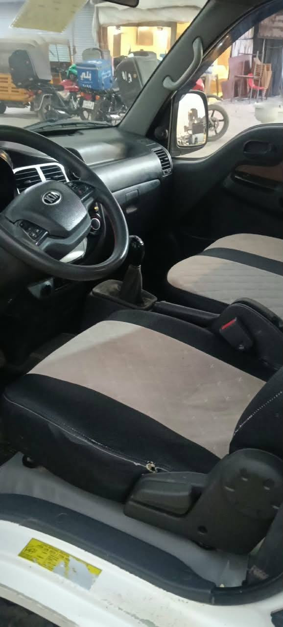 السلام عليكم 
كيا دبل قماره موديل 2019 رقمها بغداد شرط التحويل 
مكينه 2700 جديده لا صرف ولا بخار ولا تنقيص 
وكير ومكينه واكسل وشاصي ورقم شاصي كل مكفول 
تخم تاير جديد سياره جديده بعده على وضع الشركه 
تبريد ثلج 🥶 وسياره ماشيه 100 كم الف حقيقي 
سياره مدوشمه دوشمه درجة اولى جديده 
العنوان بغداد البلديات السعر 137 وبيه مجال بسيط الرقم ***********
