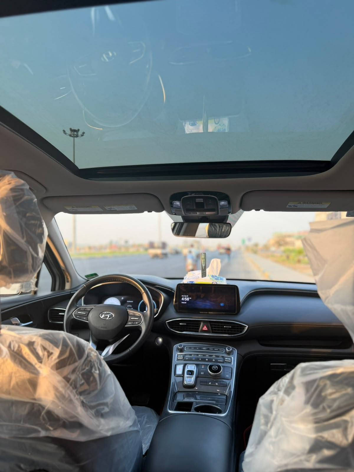 سنتافيه مديل 2023 دخول جديد كفاله عامه داخله تقرير غرق نسبة خفيفه جدا تعمل وتسير
فول مواصفات لمتد 1/1 ماشيه 9 الاف رقم بصرة تحويل ثاني يوم السيارة بيها مواصفات كولش هوايه واحلى من الصور زلغ مابيها بعدها بريحة الشركة حتى الدهن مالتها مال امريكا بعده جدا جديدة السيارة
بسعر مناسب وسبب البيع ضرف صحي 
للاتصال *********** ابو امير البصرة, العراق

