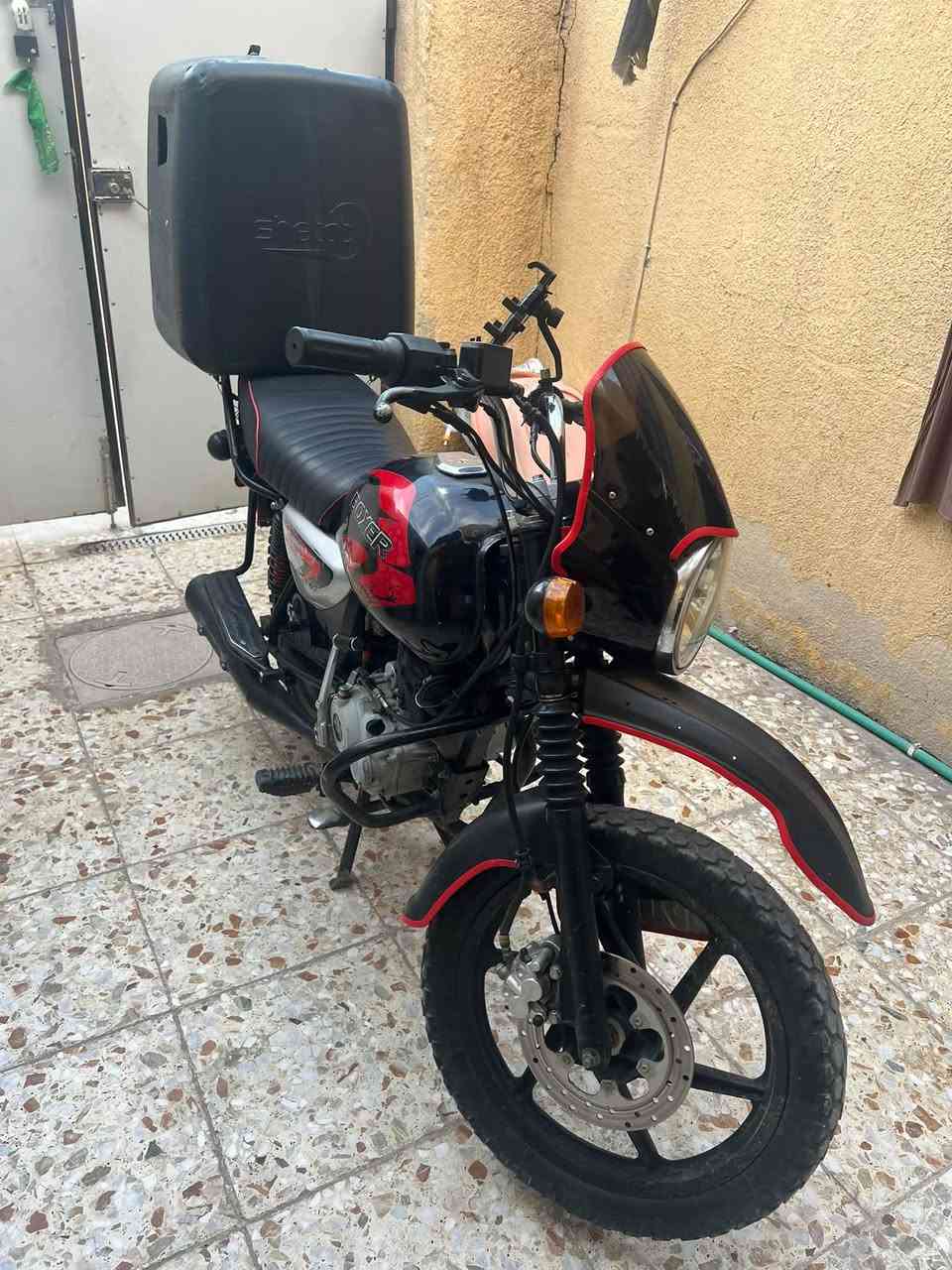 بوكسر للبيع مديل 2021دراجه جاهزه سنويه ب اسمي تحويل ثاني يوم مشروع وطني رقمهه دياله تحويل بغداد مشروع وطني دراجه خير من الله سعرهه 1900 /ملوين 900/ وبيهه مجال مكاني بغداد الكماليه/***********
