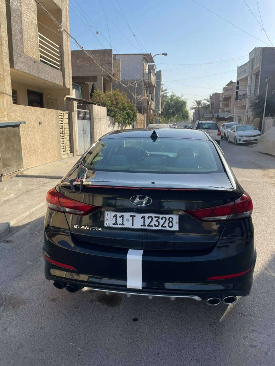 السلام عليكم النترا حادثها خلفي موديل ٢٠١٧ ماشيه ٥٢ الف بصمه كشنات تدفئه كامره كلشي بيه جديد منضومة بانزين باتري صدر جديد حتى الدبلات منضومة زنون اصليه ماابيه نقص فقط يده مال باب السايق مكسوره وشمسيه مكاني صليخ بصف العياده الشعبيه ***********
السعر ١٠٩ وبي مجال قليل بغداد, العراق

