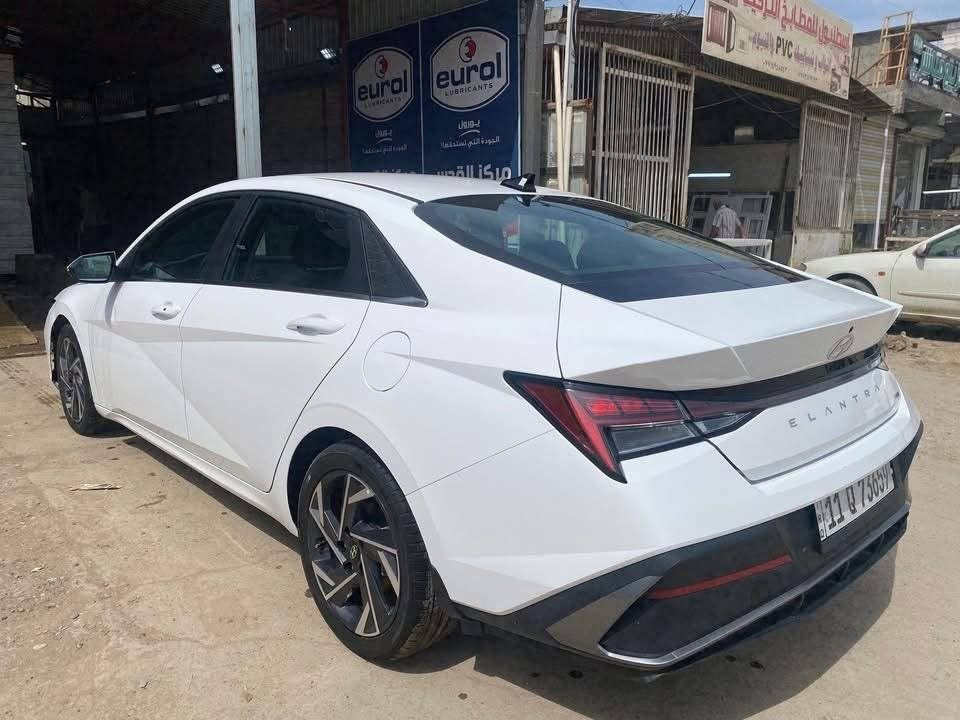 السلام عليكم 🌹
🚘 النترا هايبرد 2025 — فول مواصفات 🔥

🇺🇸 وارد أمريكي بدون حادث
📋 رقم بغداد — باسمي
🔄 تحويل مباشر
📍 العنوان: الراشدية — بغداد

💰 السعر: 157 ورقة
💵 أكو مجال للتفاوض بعد المعاينة

📞 للاستفسار: ***********
