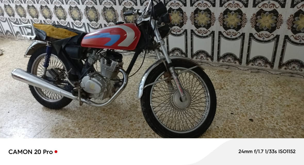 سلام عليكم دراجه تايكر مديل 20دراجه نضيفه عوزهه غراض بسيطه دراجه حلوه ونشطه صالنصه صوت سعرهه 225 وبيهه مجال للطيبين المكان بابل قضاء القاسم الرقم الاستفسار ***********
