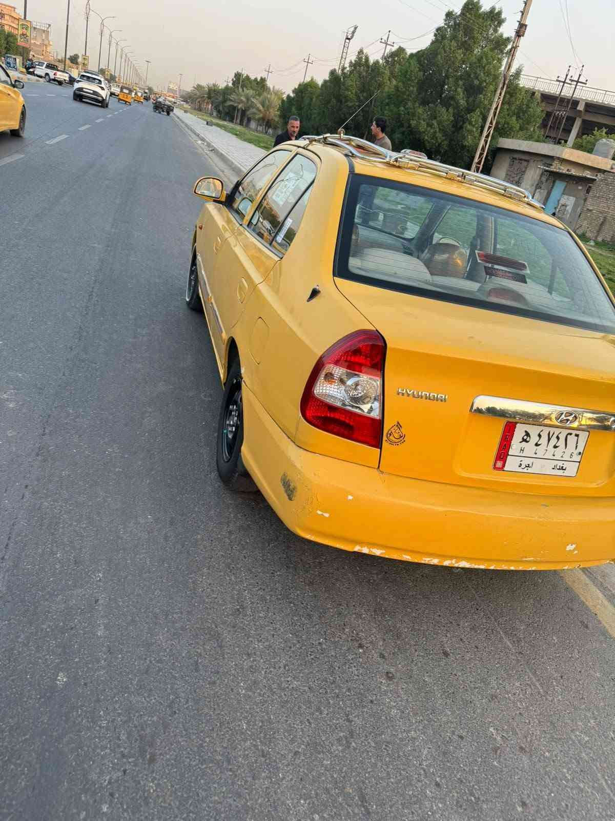 السلام عليكم فيرنا ٢٠١٤ سياره جاهزه نقص برغي ماكو بوجهك الشارع مكينه كير تبريد ثلج كله كفاله بيهه جاملغ امامي ردله صبغ باقي شوفت عينك السعر ٦٠ وبيهه مجال عنواني بغداد رقم هاتف *********** شراي اتصل بلخدمه
