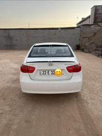 النترا • ٢٠١٠ • محرك ٢٠٠٠