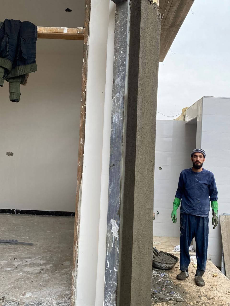 اللهم صل على محمد وآل محمد
جزء من عملي البسيط ان شاء الله ان ينال اعجابكم لبخ وابياض شغل شرط درجه اولى وبكادر متميز دقه والتزام بالعمل واسعار مناسبه ان شاء الله *********** ناصريه فقط

