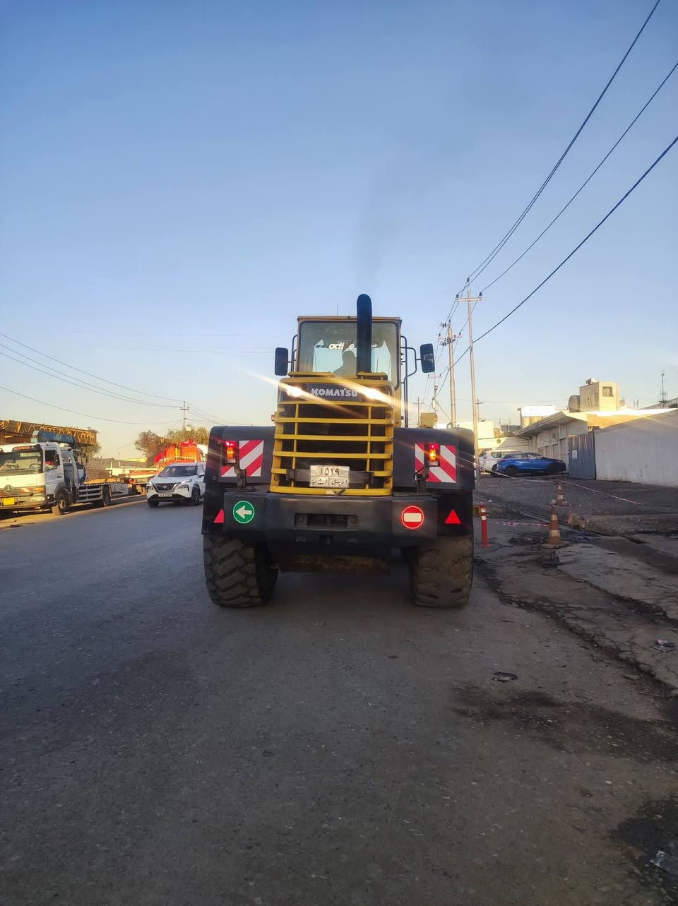 السلام عليكم
للبيع شفل كوماتسو 380 داش 3
موديل 1999 
رقم وسنوية أربيل جديد
تحويل مباشر ✅
شفل جاهز للشغل
✔️ دفع ورفع
✔️ اكسلات
✔️ محرك+كير_كولة بشرط 
📍مكان الشفل: أربيل
للاستفسار: 📞 ***********
