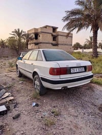 للبيع اودي موديل ١٩٩٤ بدون كير ومكينة بدون كير ومكينة رقم صلاح الدين ب...
