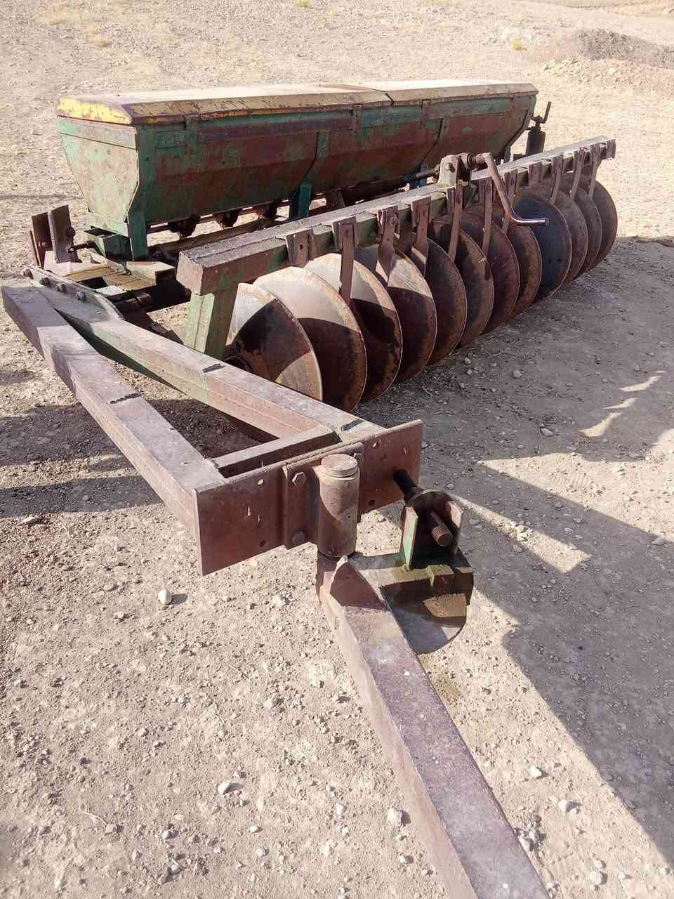 للبيع دسك 12صاج اتصل ***********
