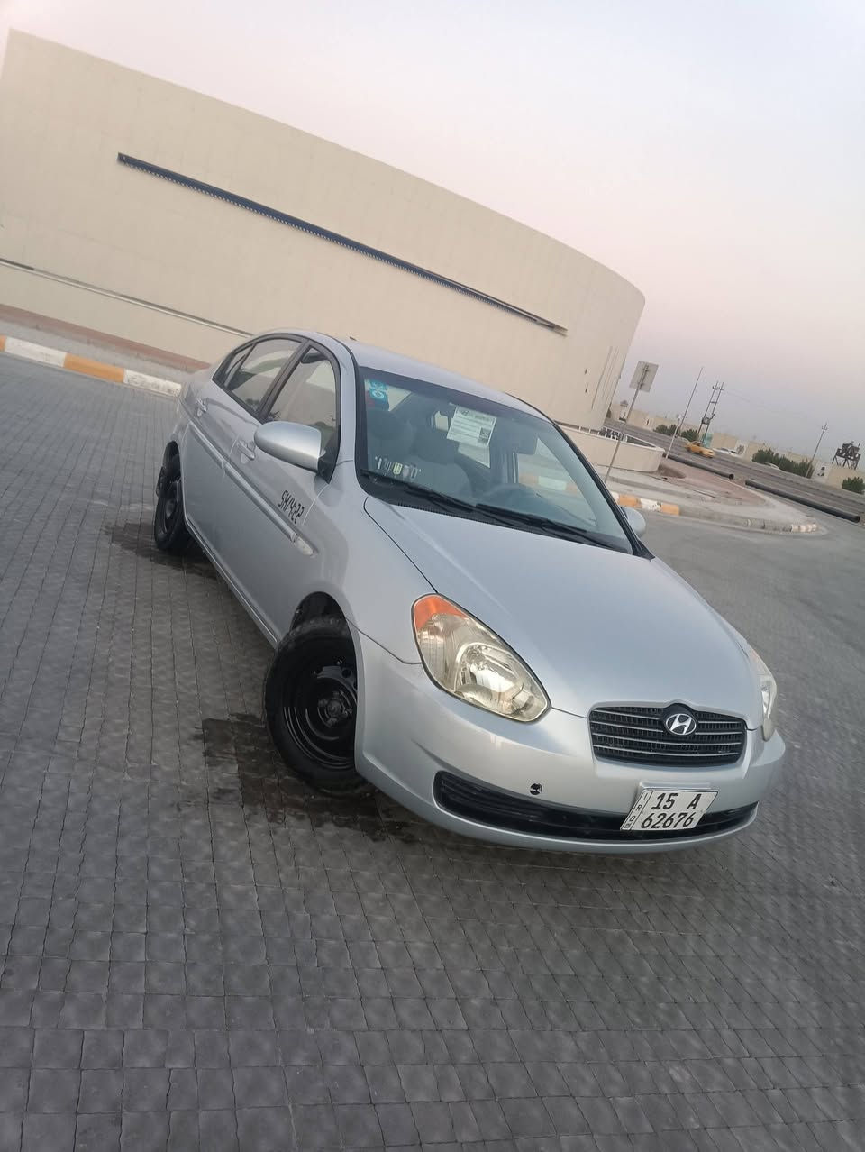 اكسنت 2009 كندي السيارة حلوة وكاعدة
مكينة وتبريد كير كلة تمام
مصبوغة حزام جمالية
محرك 1600 كير اوتماتيك
*********** بي واتساب 
مكاني بغداد 
رقم دولي جديد بسمي
سعر 70 وبي مجال
